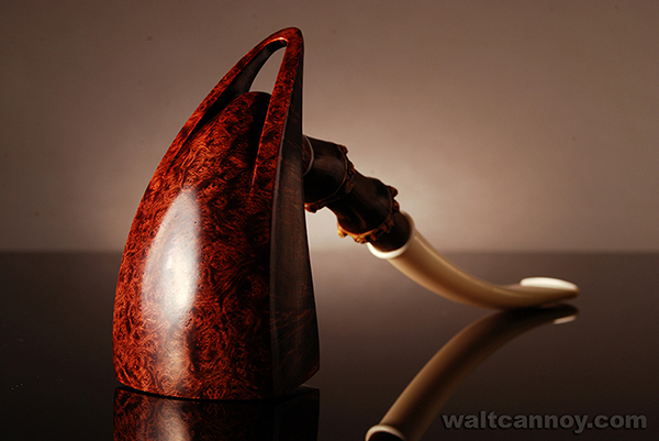 Walt-Cannoy-Handmade-Elephants-Foot-Bamboo-Briar-Pipe_1926.jpg